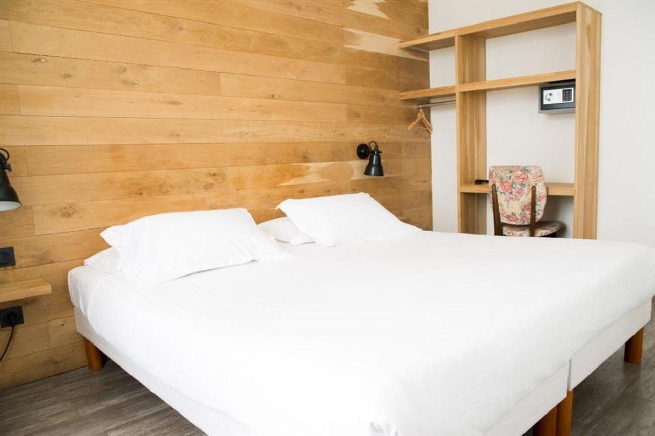 Hotel Le Victor Hugo Montrouge Esterno foto