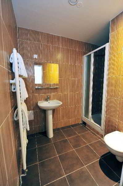 Hotel Le Victor Hugo Montrouge Esterno foto